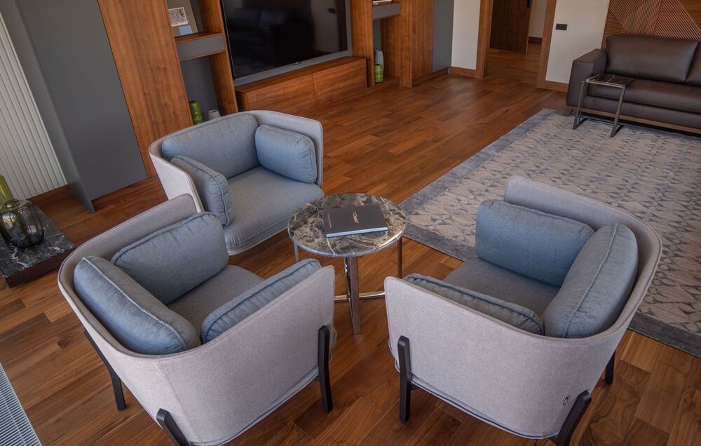 Офисная мягкая мебель Bellagio