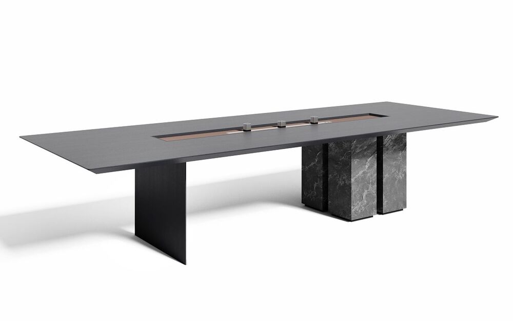 Конференц-стол 2,4 м.