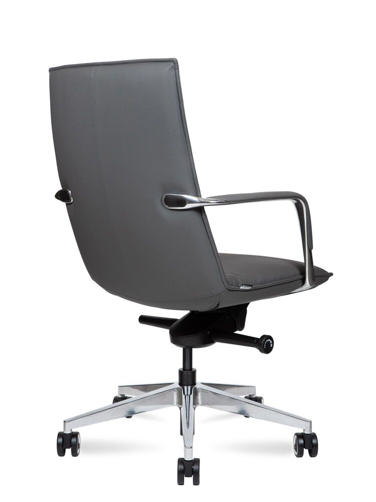 Кресло для персонала Parker LB