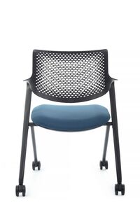 Кресло для посетителя Dream-F