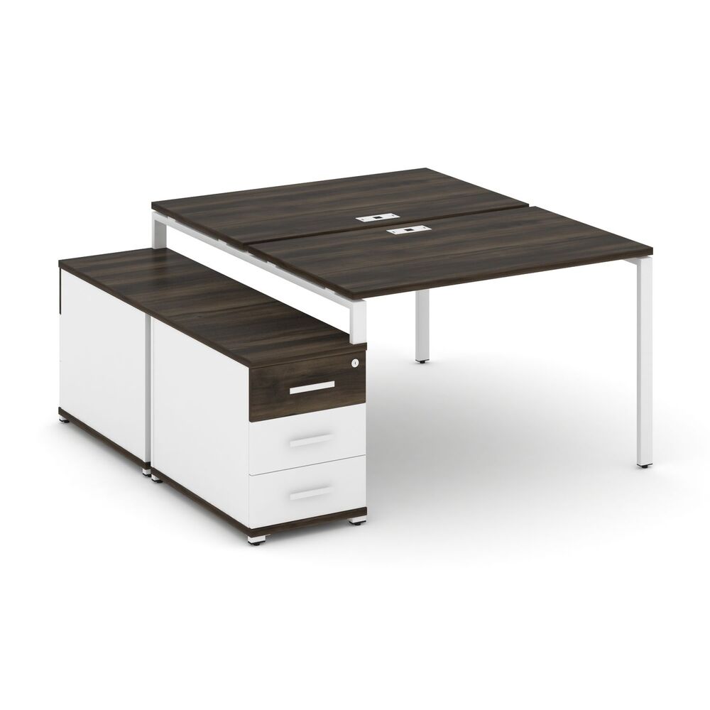 Рабочая станция на 2 места с двухсторонней опорной тумбой