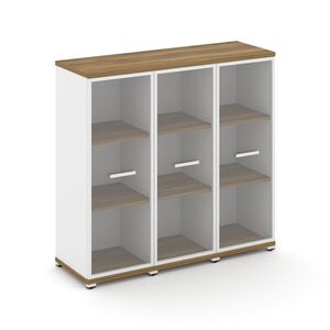 Шкаф три узкие секции, 3 ниши