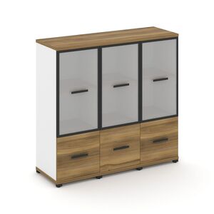 Шкаф три узкие секции, 3 ниши