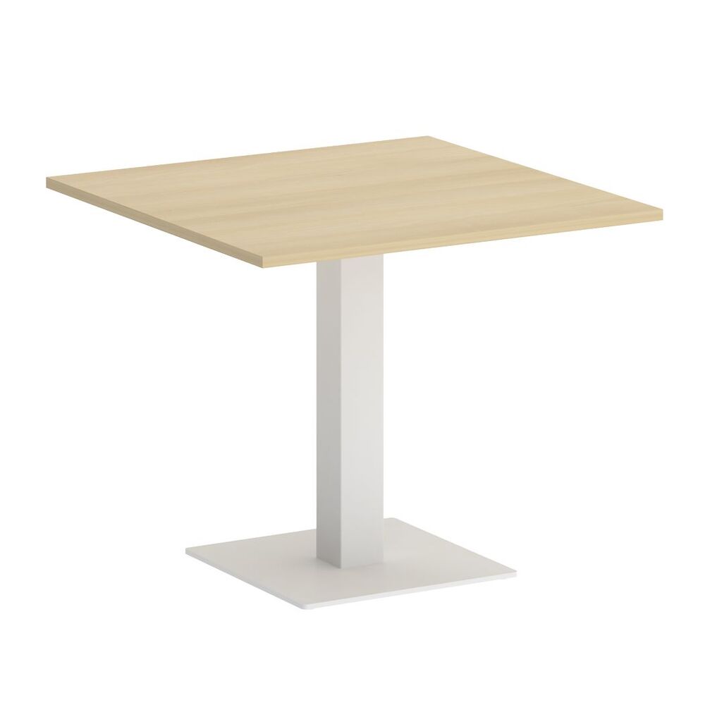 Стол квадратный