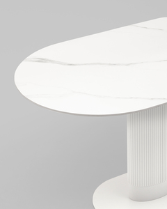 Стол обеденный