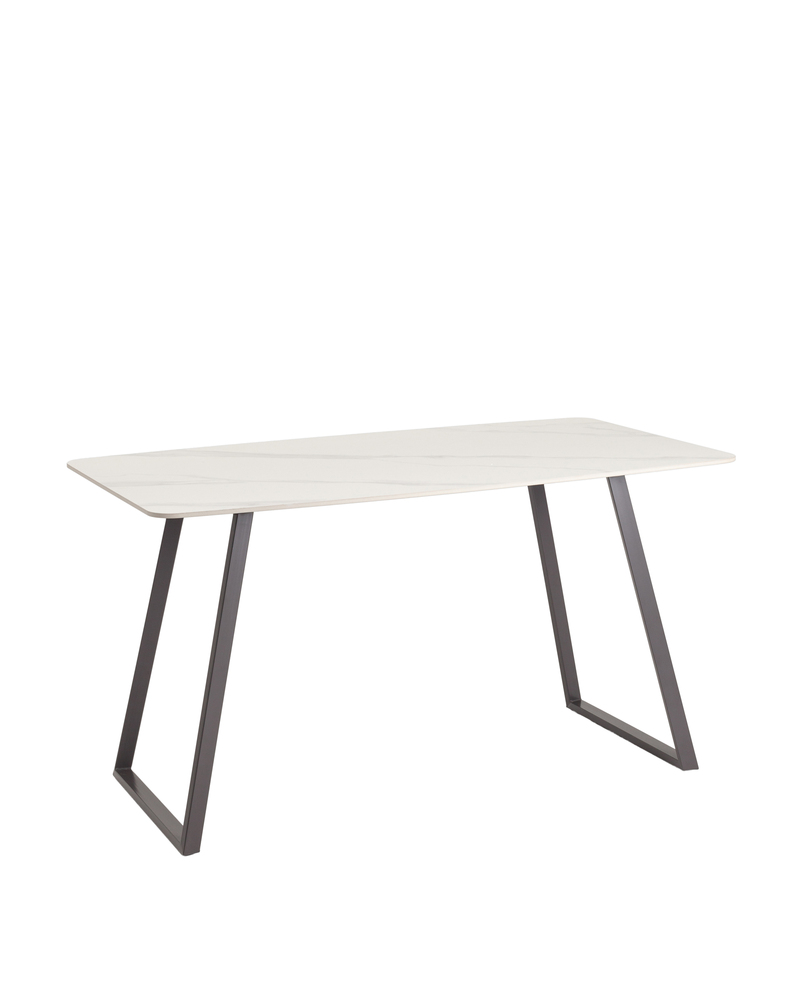 Стол обеденный