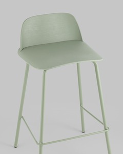 Стул полубарный