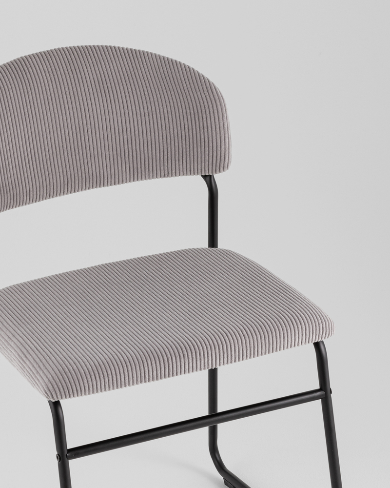 Стул обеденный