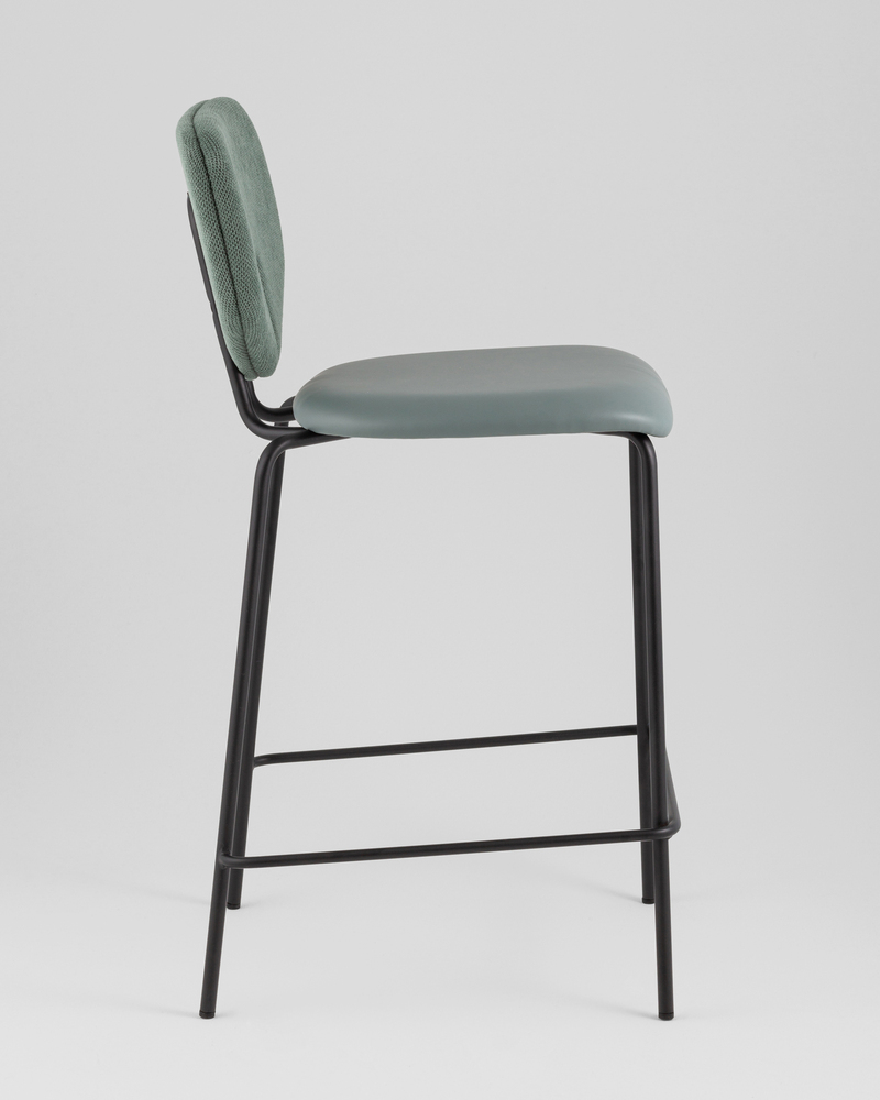 Стул полубарный