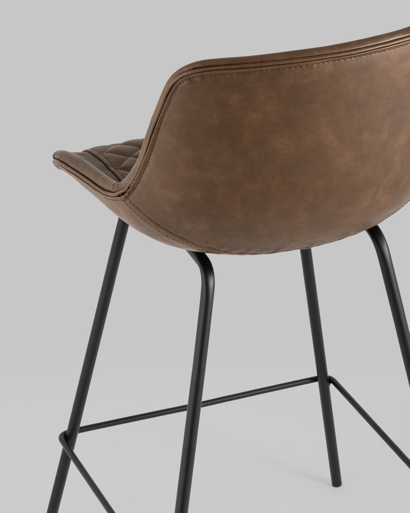 Стул полубарный