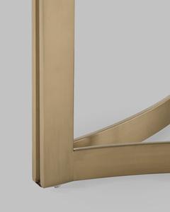 Журнальный столик